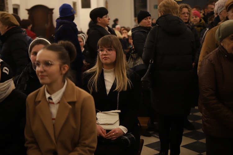 Relikwie błogosławionej rodziny Ulmów w Rawie Mazowieckiej