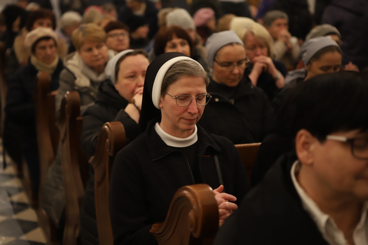 Relikwie błogosławionej rodziny Ulmów w Rawie Mazowieckiej