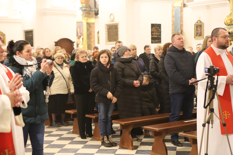 Relikwie błogosławionej rodziny Ulmów w Rawie Mazowieckiej