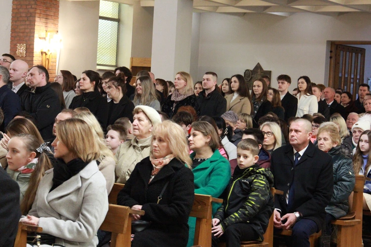 Bierzmowanie w Rzuchowej