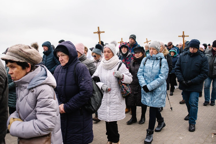 21. Droga Krzyżowa brzegiem morza w Gdyni