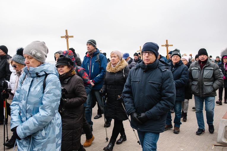 21. Droga Krzyżowa brzegiem morza w Gdyni