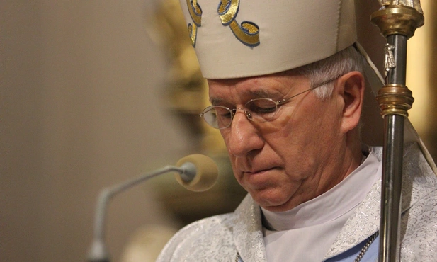 Ojciec Święty przyjął rezygnację bp. Andrzeja Dziuby