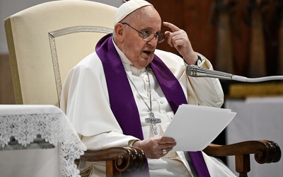 Papież: artyści mogą być posłańcami pokoju