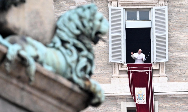 Franciszk podczas spotkania z wiernymi na Anioł Pański