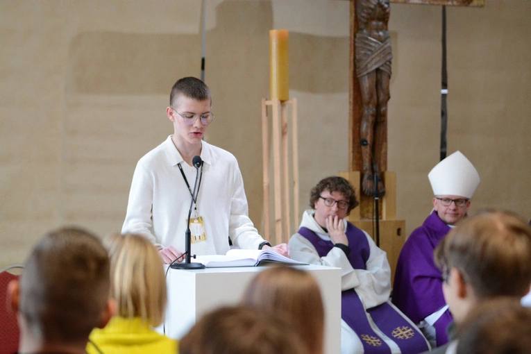 Ładowarka. Msza św. z podjęciem ważnych decyzji