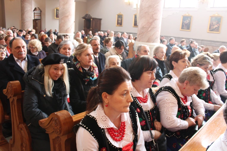 Pomnik góralki - Sprawiedliwej wśród Narodów Świata