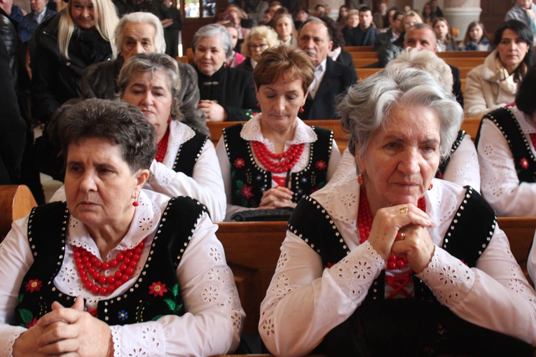 Pomnik góralki - Sprawiedliwej wśród Narodów Świata