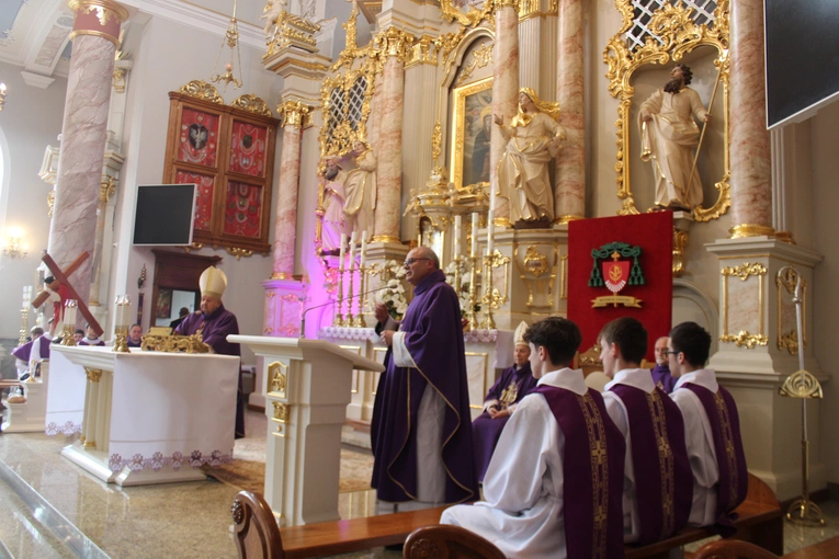 Pomnik góralki - Sprawiedliwej wśród Narodów Świata