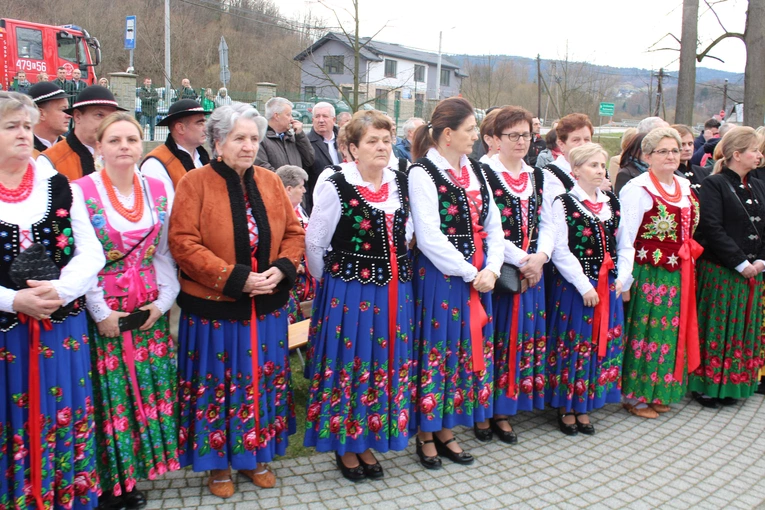 Pomnik góralki - Sprawiedliwej wśród Narodów Świata