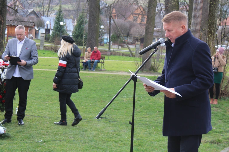 Pomnik góralki - Sprawiedliwej wśród Narodów Świata