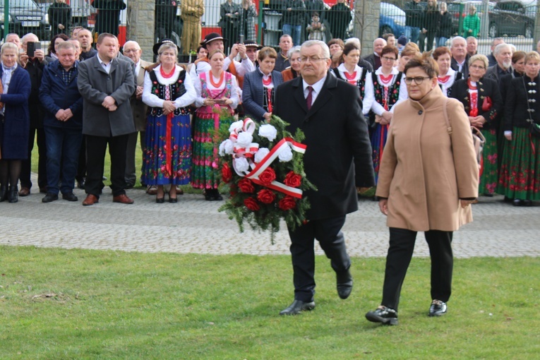 Pomnik góralki - Sprawiedliwej wśród Narodów Świata