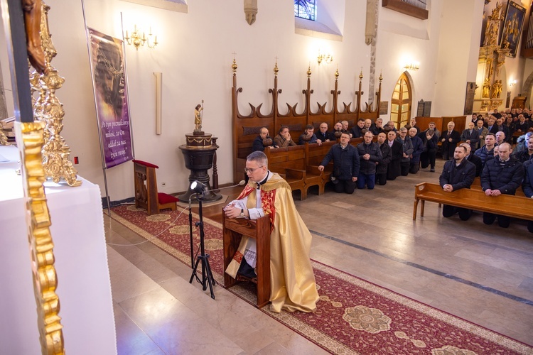 Nowy Sącz. Wielkopostny dzień skupienia dla szafarzy