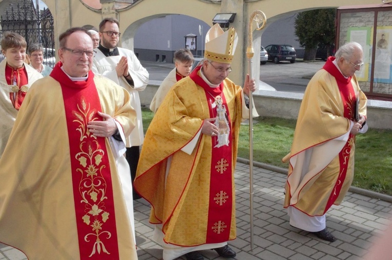 Wręczenie Krzyża "Pro Ecclesia et Pontifice" Hansowi Steinowi w Krzanowicach