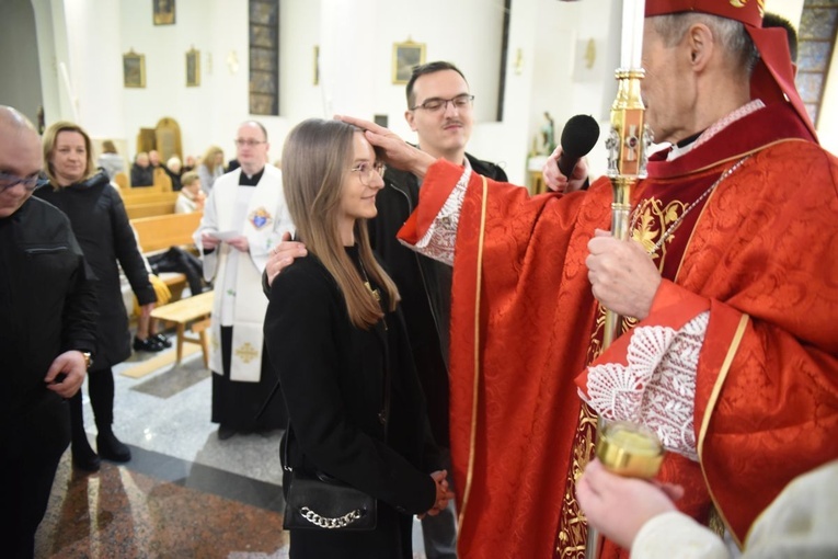 Bierzmowanie u bł. Karoliny w Tarnowie