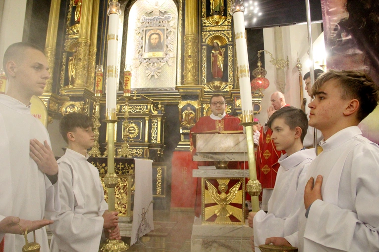 Bierzmowanie w bazylice św. Małgorzaty w Nowym Sączu