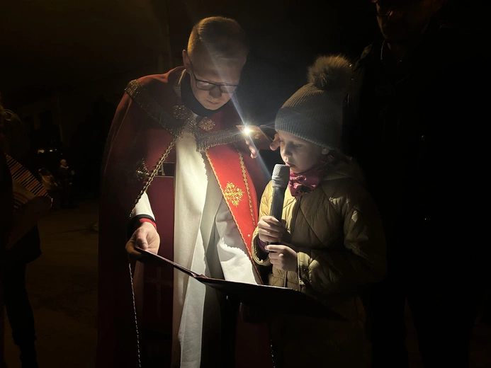 Droga Krzyżowa ulicami osiedla Krzyki we Wrocławiu