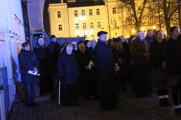 Płock. Droga Krzyżowa na Starym Mieście