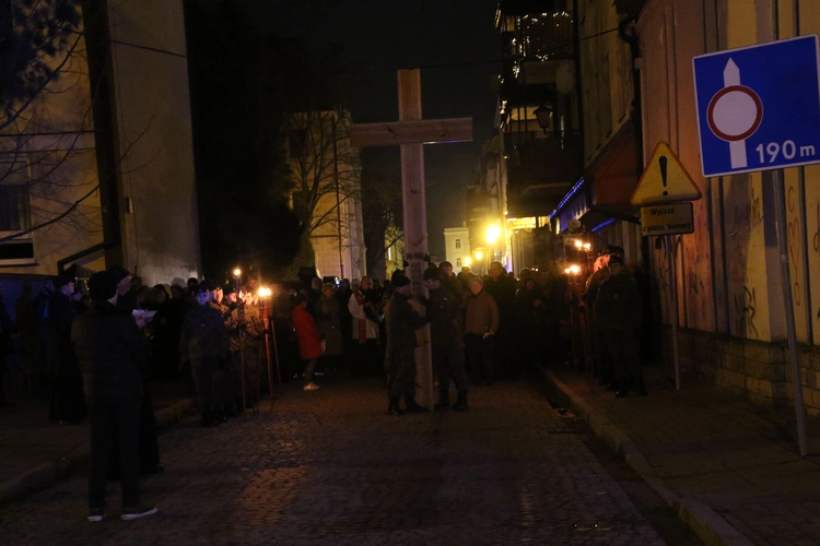 Płock. Droga Krzyżowa na Starym Mieście