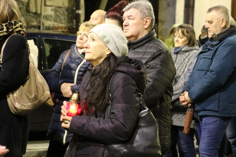 Płock. Droga Krzyżowa na Starym Mieście