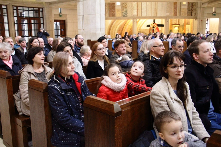 Błogosławieństwo nadzwyczajnych szafarzy Komunii Świętej 2024