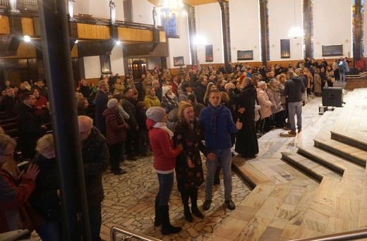 Wieczór Uwielbienia i Uzdrowienia