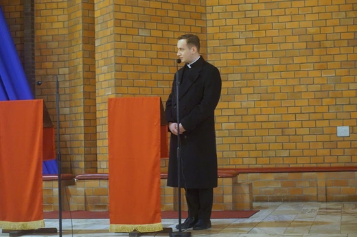 Eucharystia i spotkanie z abp. Rino Fisichellą