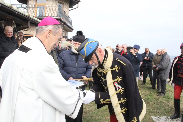 Tęgoborze. Pomnik dla mieszkańców Zawadki