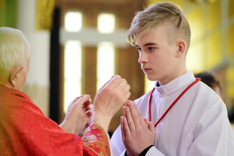 Służba liturgiczna parafii Chrystusa Odkupiciela Człowieka w Olsztynie