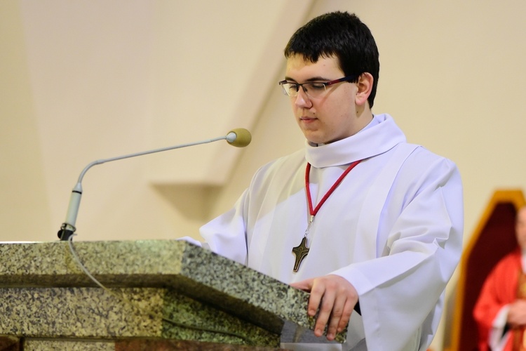 Służba liturgiczna parafii Chrystusa Odkupiciela Człowieka w Olsztynie