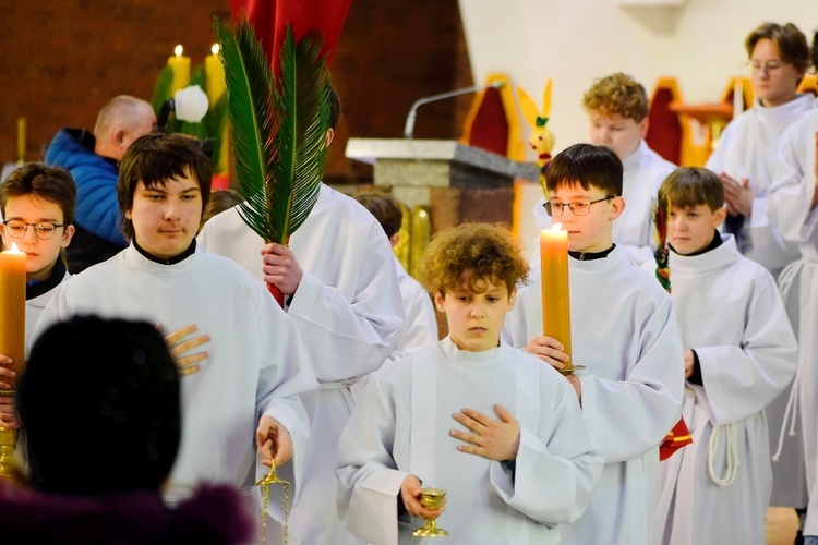 Służba liturgiczna parafii Chrystusa Odkupiciela Człowieka w Olsztynie