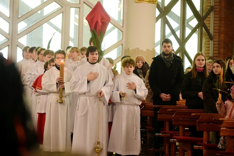 Służba liturgiczna parafii Chrystusa Odkupiciela Człowieka w Olsztynie