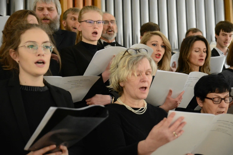 Rozpoczęcie Mszy Krzyżma