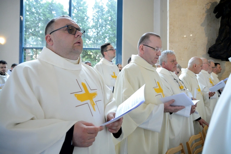 Rozpoczęcie Mszy Krzyżma