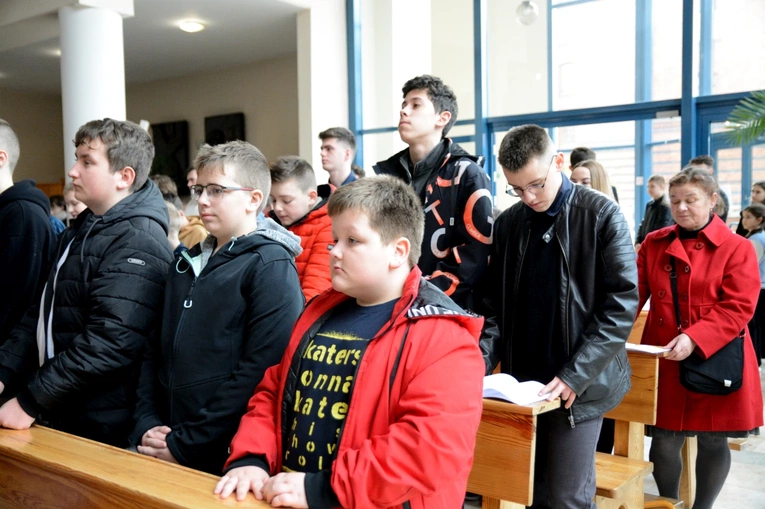 Rozpoczęcie Mszy Krzyżma