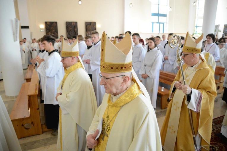 Rozpoczęcie Mszy Krzyżma