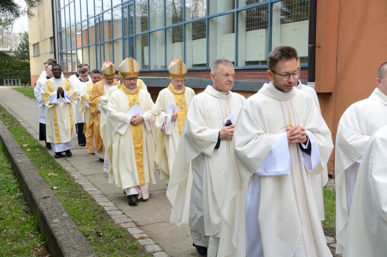 Rozpoczęcie Mszy Krzyżma