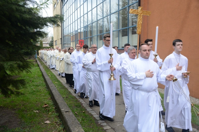 Rozpoczęcie Mszy Krzyżma