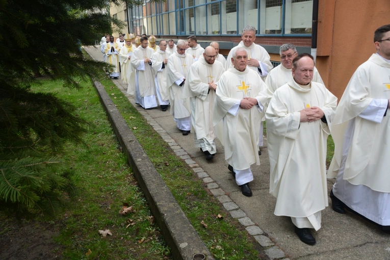 Rozpoczęcie Mszy Krzyżma