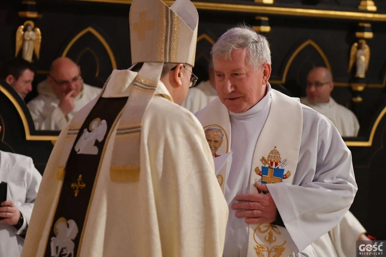 Odznaczenia i nominacje kapłańskie