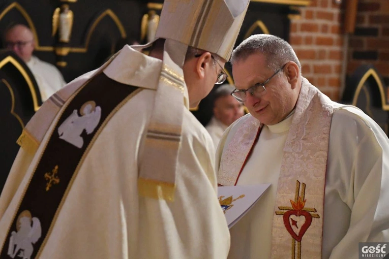 Odznaczenia i nominacje kapłańskie