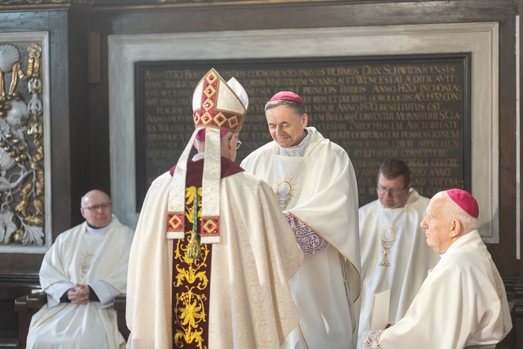 Msza Krzyżma w katedrze świdnickiej