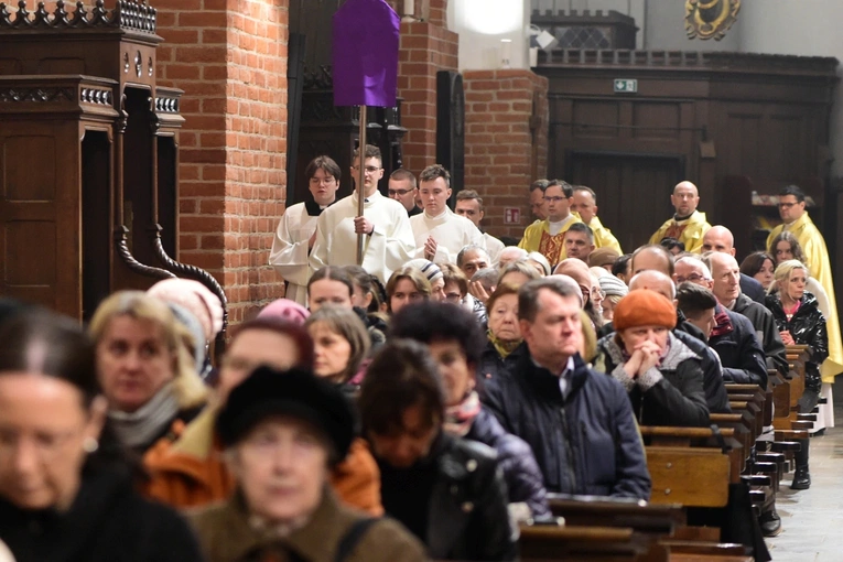 Msza Wieczerzy Pańskiej - konkatedra św. Jakuba w Olsztynie