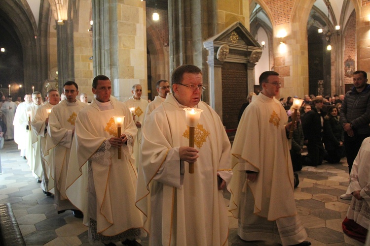 Wielki Czwartek w katedrze wrocławskiej 2024