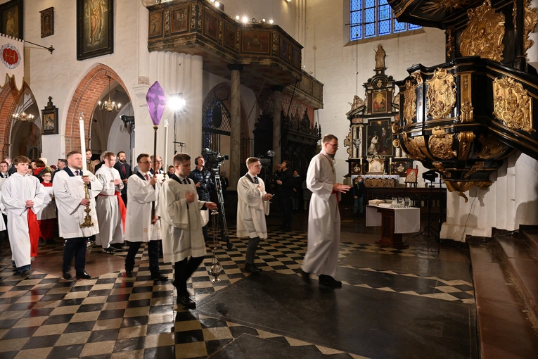 Liturgia Wieczerzy Pańskiej 2024 w oliwskiej archikatedrze