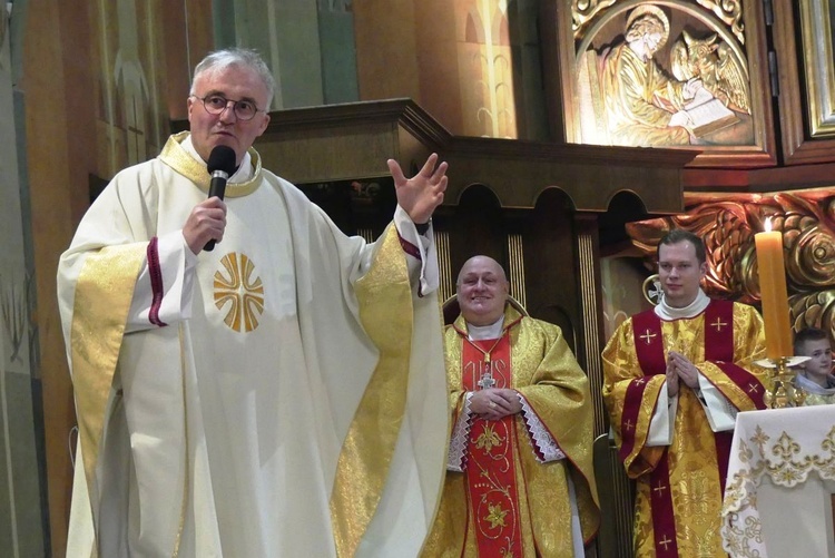 Bp Greger w Wielki Czwartek: Trzeba pozwolić Bogu, żeby mi usłużył