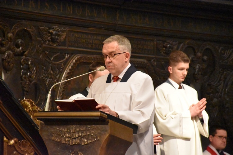 Liturgia Męki Pańskiej w archikatedrze oliwskiej 2024