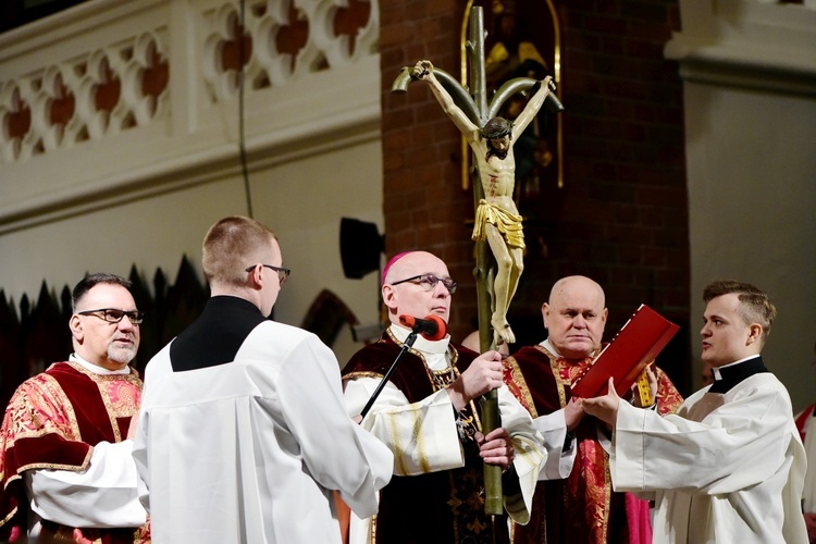 Olsztyn. Liturgia Męki Pańskiej