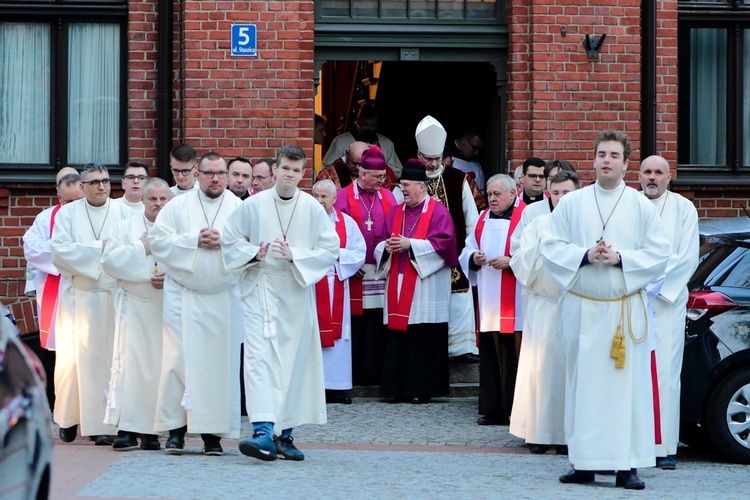 Olsztyn. Liturgia Męki Pańskiej