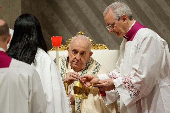 Franciszek podczas Wigilii Paschalnej